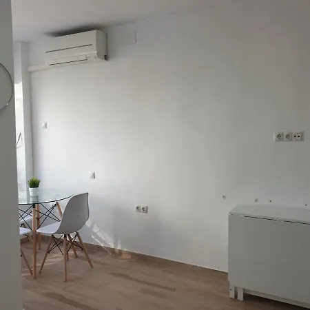 Apartamento Vistas Al Mar דירה טורמולינוס